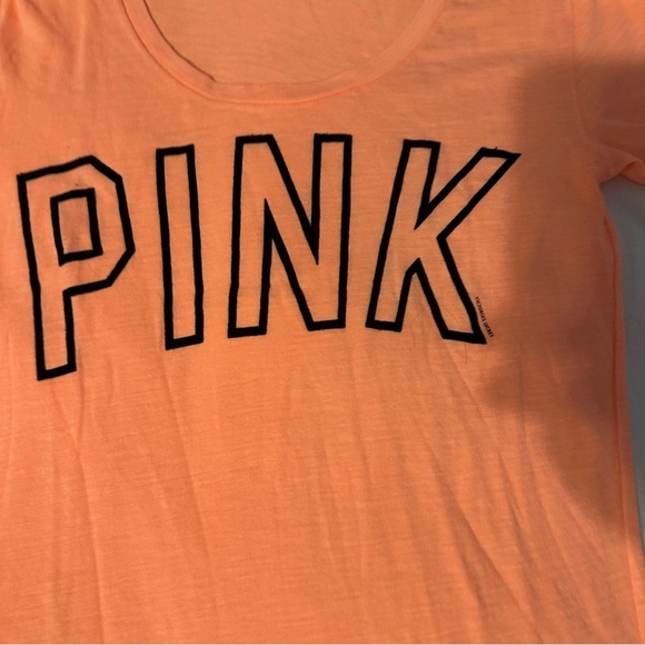 Victoria's Secret Pink Short Sleeve Tee Shirt - Picture 2 of 3